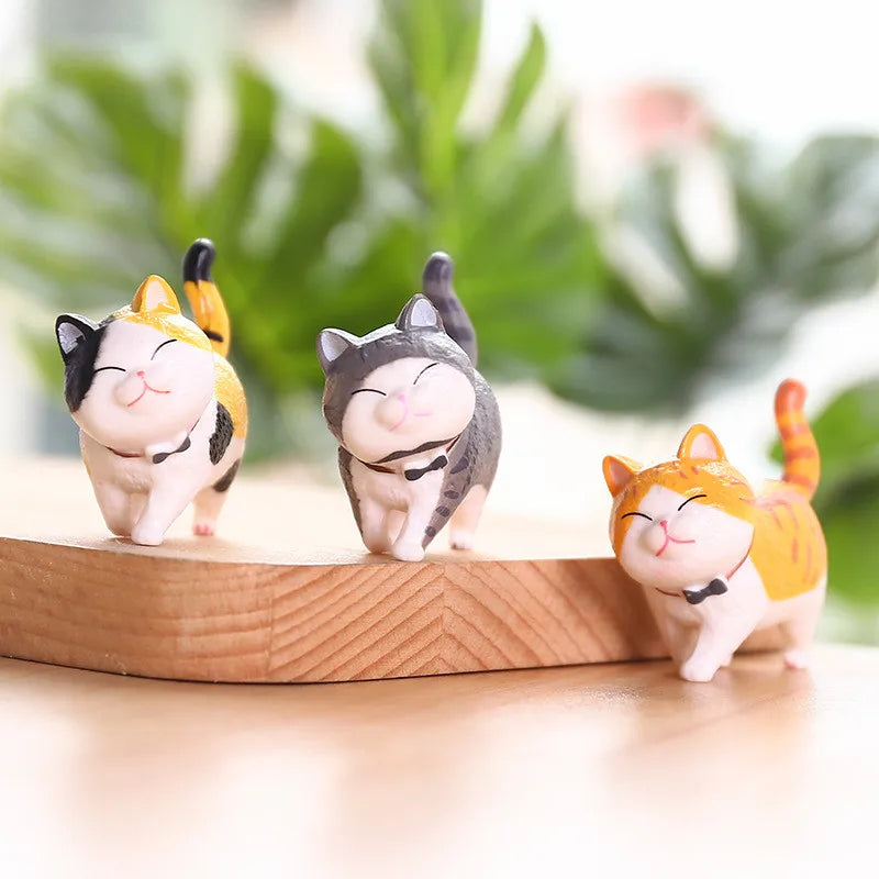 Kawaii Bell Cat Figurines