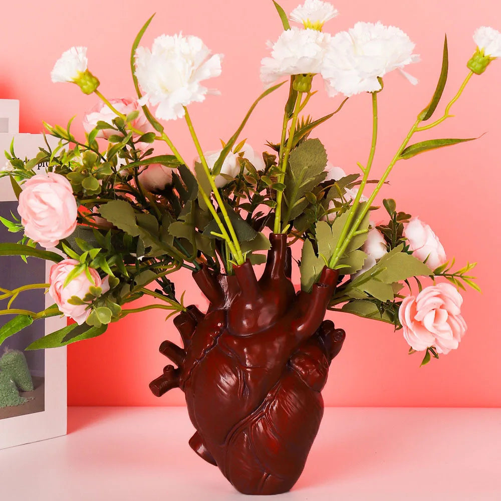 Resin Heart-Shaped Vase Home Decor