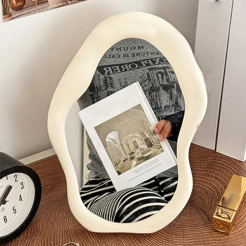 Decorative tabletop makeup mirror