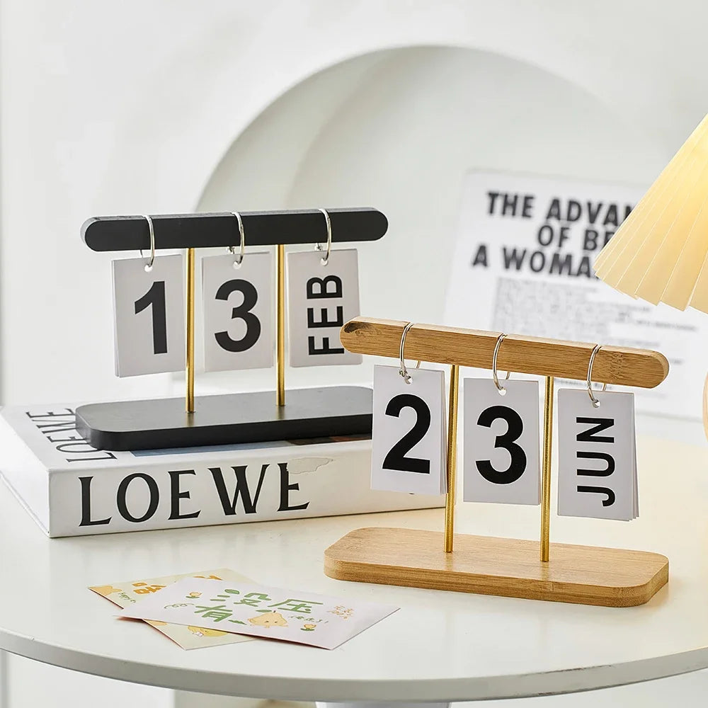 Minimalist Wooden Calendar