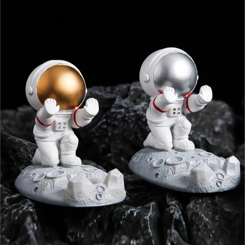 Nordic Astronaut Phone Stand